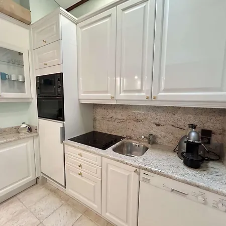 2 Pieces, 4 Couchages, - A 400m Des Remontees Mecaniques, Balcon Et Parking Inclus - Fr-1-597-169 Apartment