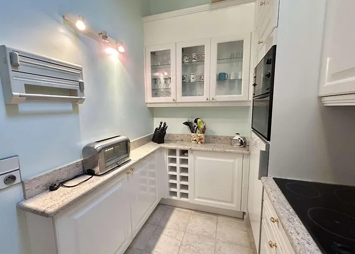 2 Pieces, 4 Couchages, - A 400m Des Remontees Mecaniques, Balcon Et Parking Inclus - Fr-1-597-169 Lejlighed